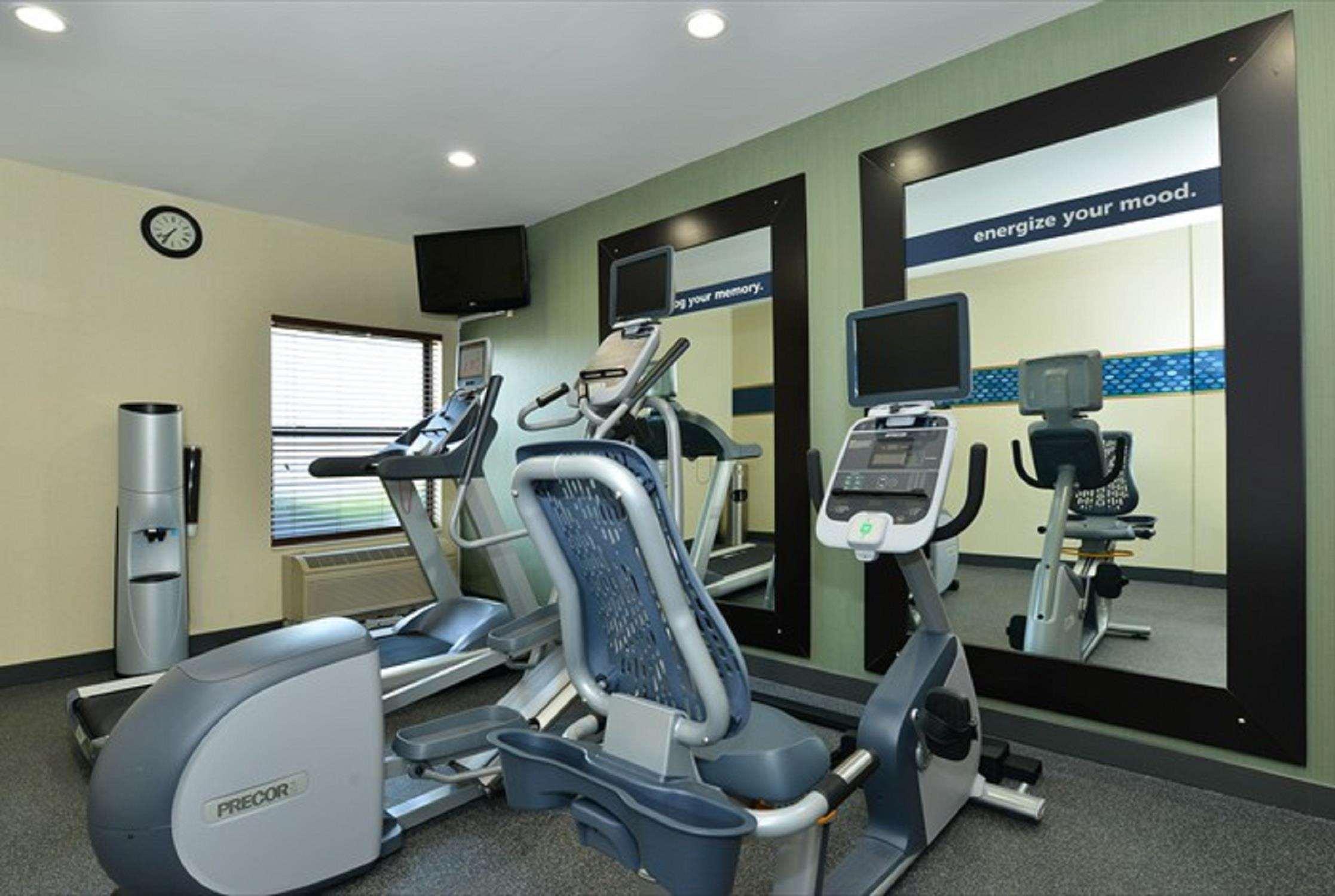 Hampton Inn Sturgis Екстериор снимка