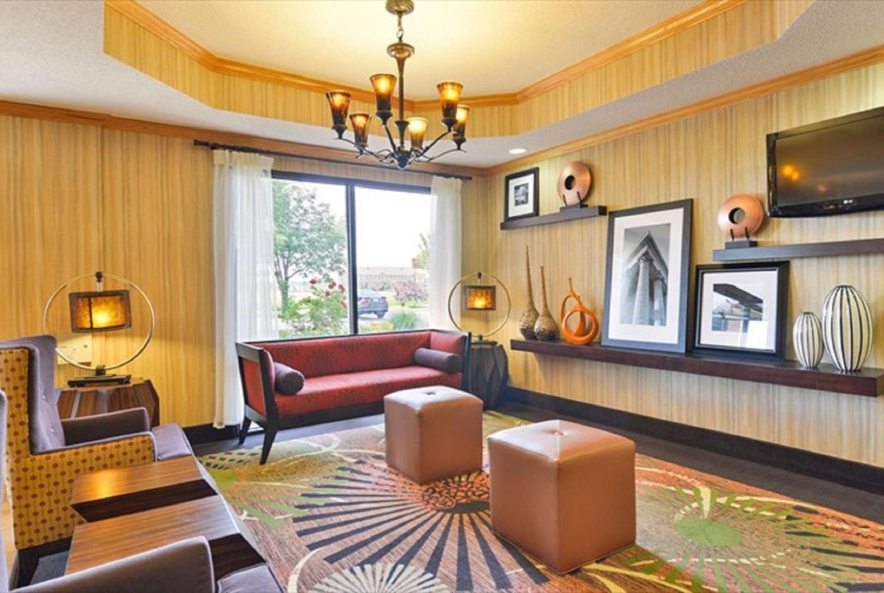 Hampton Inn Sturgis Екстериор снимка